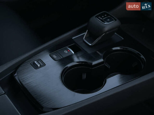 Серый Ниссан Rogue, объемом двигателя 2.49 л и пробегом 120 тыс. км за 20950 $, фото 19 на Automoto.ua