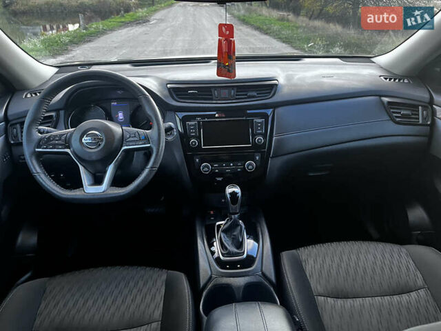 Сірий Ніссан Rogue, об'ємом двигуна 2.49 л та пробігом 91 тис. км за 17700 $, фото 30 на Automoto.ua