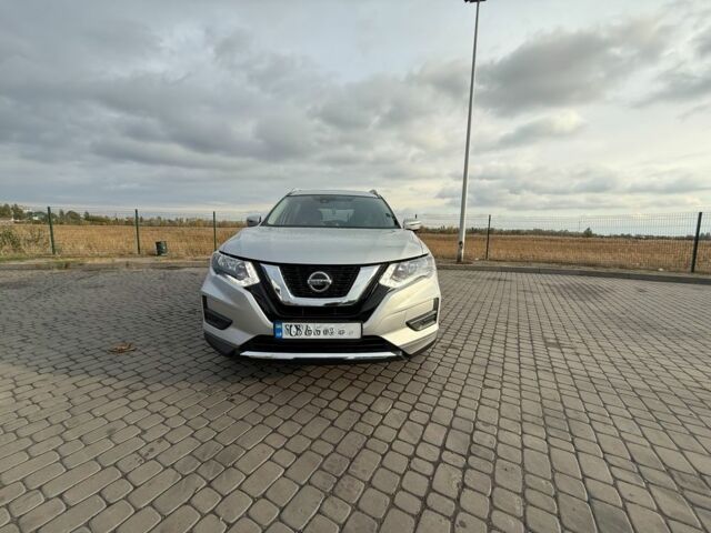 Серый Ниссан Rogue, объемом двигателя 2.5 л и пробегом 57 тыс. км за 17500 $, фото 7 на Automoto.ua