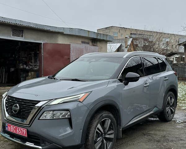 Серый Ниссан Rogue, объемом двигателя 2.49 л и пробегом 84 тыс. км за 27200 $, фото 3 на Automoto.ua