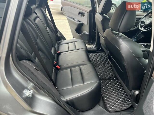 Сірий Ніссан Rogue, об'ємом двигуна 2.49 л та пробігом 83 тис. км за 21000 $, фото 32 на Automoto.ua