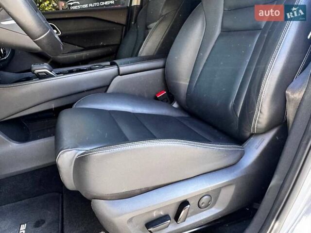 Серый Ниссан Rogue, объемом двигателя 2.49 л и пробегом 65 тыс. км за 28000 $, фото 18 на Automoto.ua