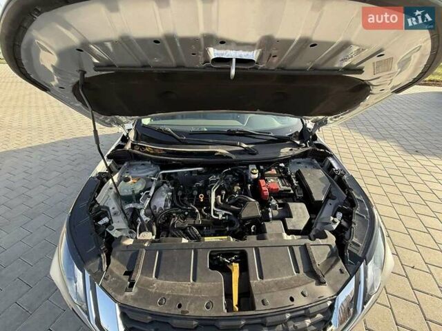 Серый Ниссан Rogue, объемом двигателя 2.5 л и пробегом 31 тыс. км за 22500 $, фото 25 на Automoto.ua