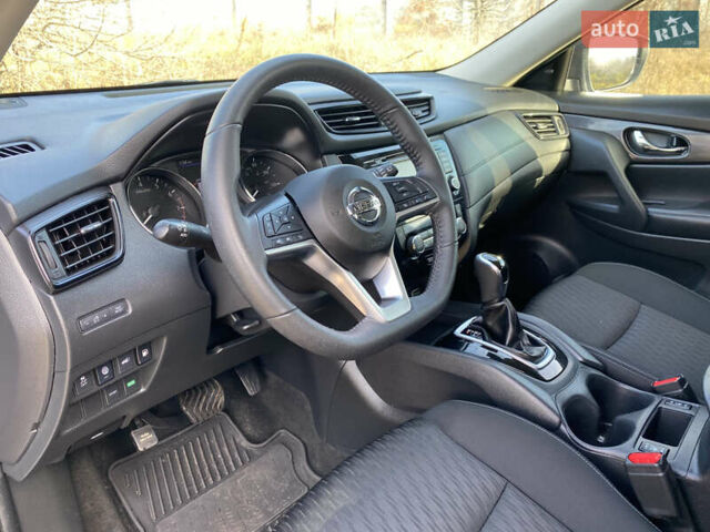 Серый Ниссан Rogue, объемом двигателя 2.5 л и пробегом 72 тыс. км за 15999 $, фото 33 на Automoto.ua