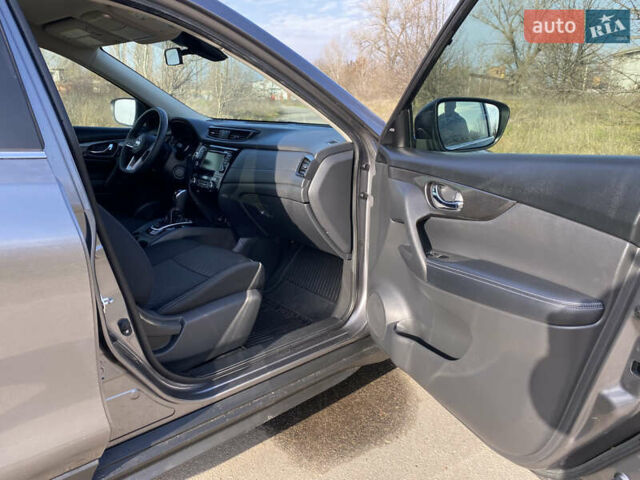 Серый Ниссан Rogue, объемом двигателя 2.5 л и пробегом 72 тыс. км за 15999 $, фото 22 на Automoto.ua