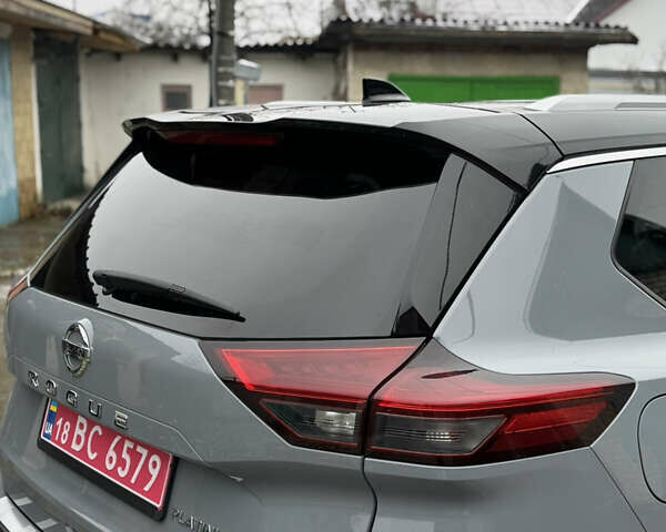 Серый Ниссан Rogue, объемом двигателя 2.49 л и пробегом 84 тыс. км за 27200 $, фото 14 на Automoto.ua