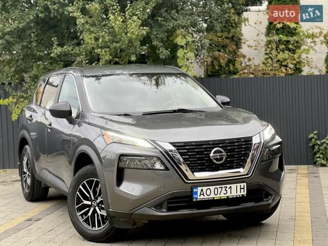 Сірий Ніссан Rogue, об'ємом двигуна 2.49 л та пробігом 83 тис. км за 21000 $, фото 6 на Automoto.ua