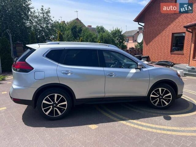 Сірий Ніссан Rogue, об'ємом двигуна 2.5 л та пробігом 68 тис. км за 16000 $, фото 10 на Automoto.ua