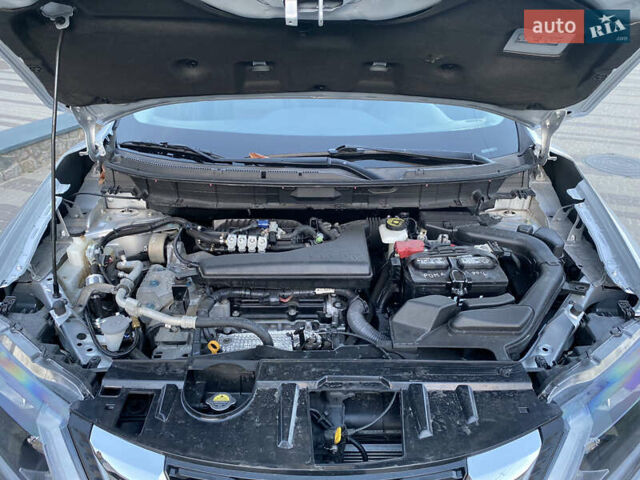 Серый Ниссан Rogue, объемом двигателя 2.49 л и пробегом 65 тыс. км за 16600 $, фото 18 на Automoto.ua