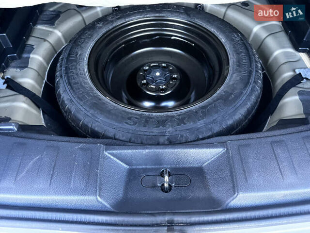 Сірий Ніссан Rogue, об'ємом двигуна 2.49 л та пробігом 91 тис. км за 17700 $, фото 24 на Automoto.ua