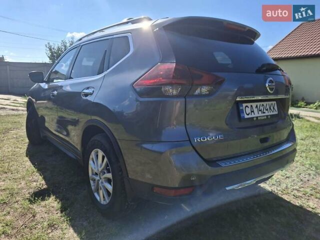Сірий Ніссан Rogue, об'ємом двигуна 2.49 л та пробігом 98 тис. км за 16500 $, фото 2 на Automoto.ua