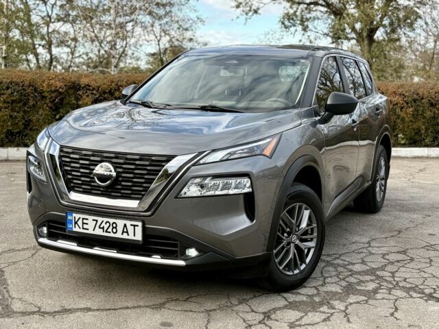 Серый Ниссан Rogue, объемом двигателя 2.5 л и пробегом 109 тыс. км за 20999 $, фото 19 на Automoto.ua