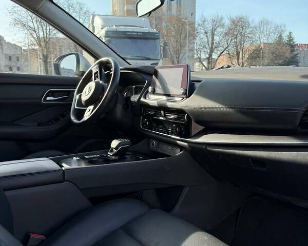 Серый Ниссан Rogue, объемом двигателя 2.5 л и пробегом 31 тыс. км за 22500 $, фото 12 на Automoto.ua