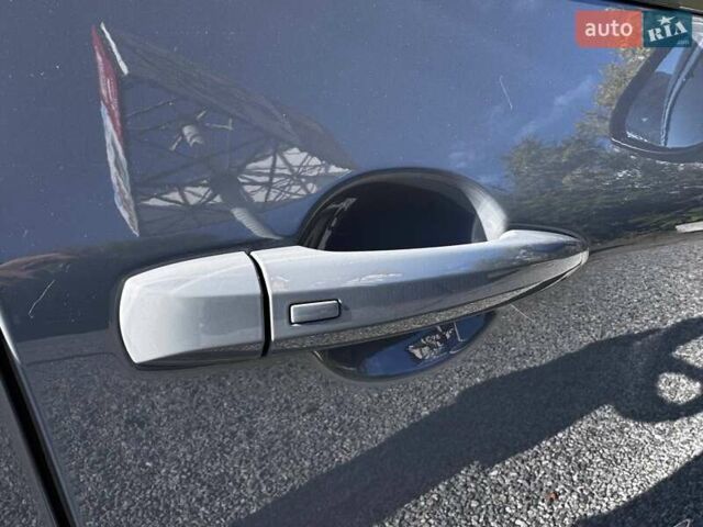 Серый Ниссан Rogue, объемом двигателя 2.49 л и пробегом 65 тыс. км за 28000 $, фото 9 на Automoto.ua