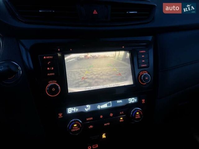 Серый Ниссан Rogue, объемом двигателя 2.49 л и пробегом 180 тыс. км за 11300 $, фото 27 на Automoto.ua