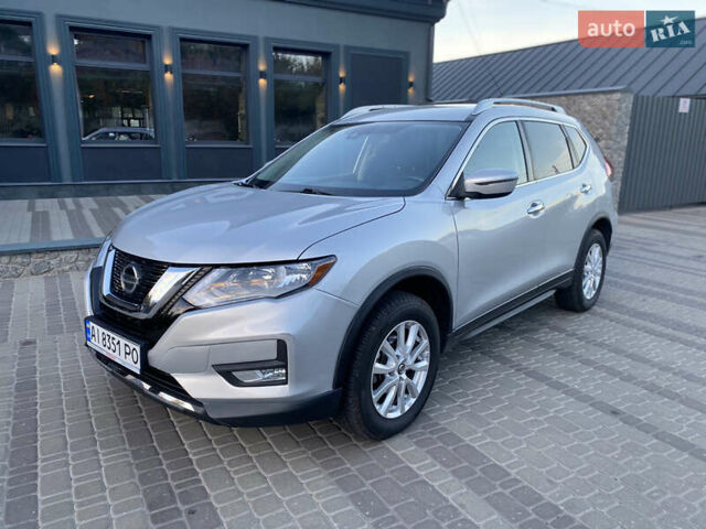 Серый Ниссан Rogue, объемом двигателя 2.49 л и пробегом 65 тыс. км за 16600 $, фото 2 на Automoto.ua