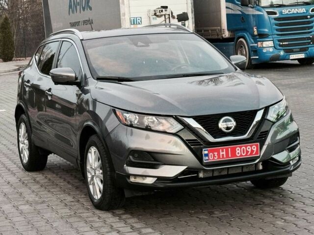 Серый Ниссан Rogue, объемом двигателя 2 л и пробегом 10 тыс. км за 17900 $, фото 2 на Automoto.ua