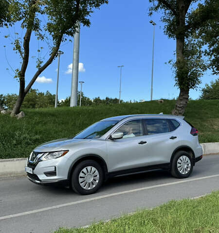 Сірий Ніссан Rogue, об'ємом двигуна 2.49 л та пробігом 122 тис. км за 15300 $, фото 3 на Automoto.ua