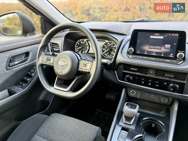 Серый Ниссан Rogue, объемом двигателя 2.49 л и пробегом 109 тыс. км за 20999 $, фото 14 на Automoto.ua