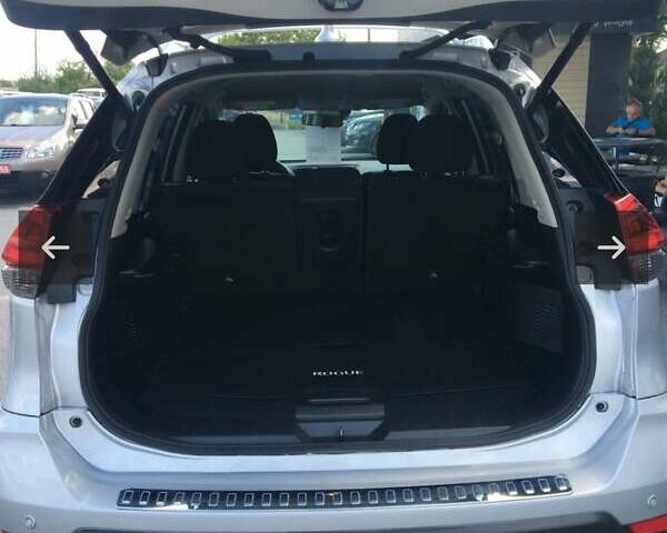 Сірий Ніссан Rogue, об'ємом двигуна 2.49 л та пробігом 94 тис. км за 18600 $, фото 3 на Automoto.ua