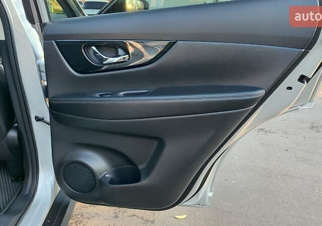 Сірий Ніссан Rogue, об'ємом двигуна 2.5 л та пробігом 22 тис. км за 17999 $, фото 34 на Automoto.ua