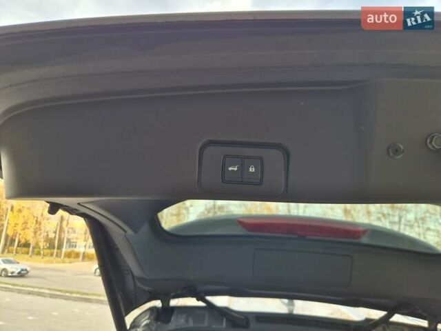 Сірий Ніссан Rogue, об'ємом двигуна 2.49 л та пробігом 99 тис. км за 25999 $, фото 30 на Automoto.ua