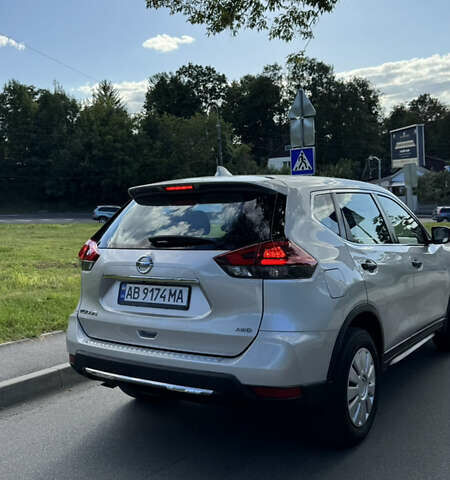 Сірий Ніссан Rogue, об'ємом двигуна 2.49 л та пробігом 122 тис. км за 15300 $, фото 8 на Automoto.ua