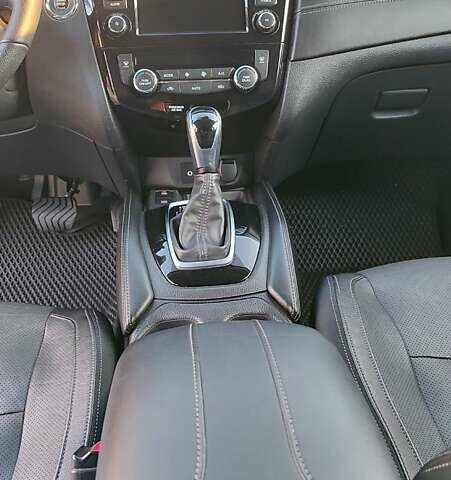 Сірий Ніссан Rogue, об'ємом двигуна 2.5 л та пробігом 22 тис. км за 17999 $, фото 23 на Automoto.ua