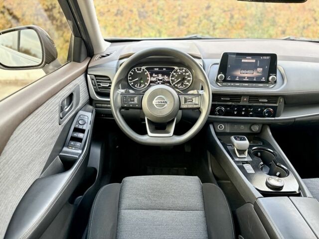 Серый Ниссан Rogue, объемом двигателя 2.5 л и пробегом 109 тыс. км за 20999 $, фото 9 на Automoto.ua