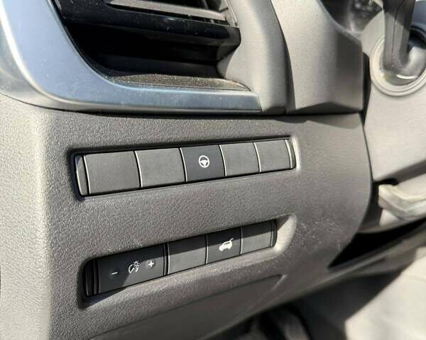 Серый Ниссан Rogue, объемом двигателя 2.5 л и пробегом 31 тыс. км за 22500 $, фото 16 на Automoto.ua