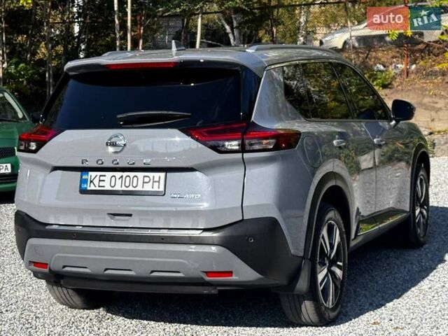 Серый Ниссан Rogue, объемом двигателя 2.49 л и пробегом 65 тыс. км за 28000 $, фото 7 на Automoto.ua