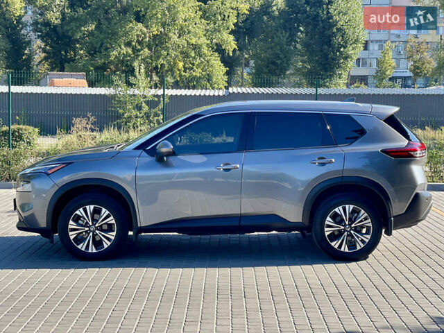 Серый Ниссан Rogue, объемом двигателя 2.49 л и пробегом 120 тыс. км за 20950 $, фото 6 на Automoto.ua