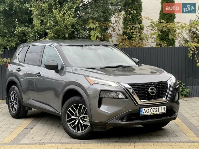Сірий Ніссан Rogue, об'ємом двигуна 2.49 л та пробігом 83 тис. км за 21000 $, фото 7 на Automoto.ua