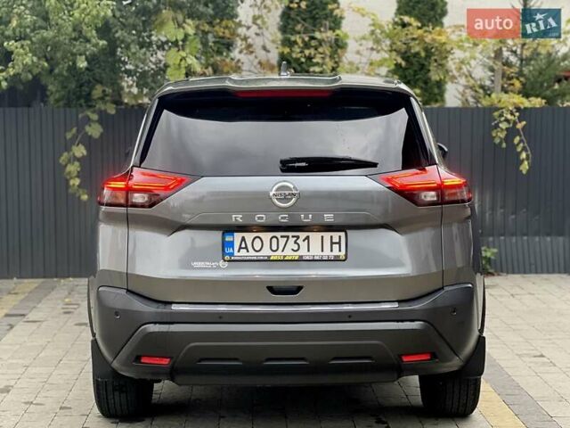 Сірий Ніссан Rogue, об'ємом двигуна 2.49 л та пробігом 83 тис. км за 21000 $, фото 15 на Automoto.ua