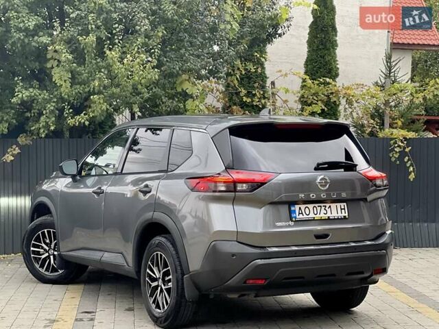 Сірий Ніссан Rogue, об'ємом двигуна 2.49 л та пробігом 83 тис. км за 21000 $, фото 13 на Automoto.ua
