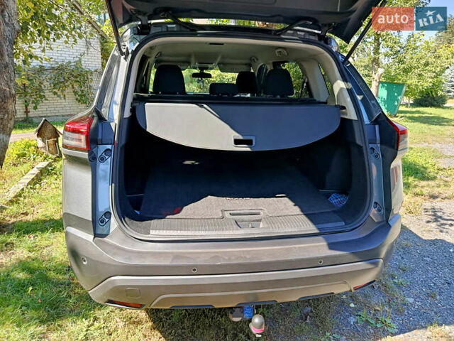 Сірий Ніссан Rogue, об'ємом двигуна 2.49 л та пробігом 77 тис. км за 23700 $, фото 6 на Automoto.ua