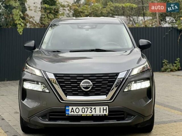 Сірий Ніссан Rogue, об'ємом двигуна 2.49 л та пробігом 83 тис. км за 21000 $, фото 17 на Automoto.ua