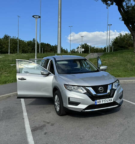 Сірий Ніссан Rogue, об'ємом двигуна 2.49 л та пробігом 122 тис. км за 15300 $, фото 15 на Automoto.ua