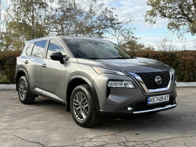 Серый Ниссан Rogue, объемом двигателя 2.5 л и пробегом 109 тыс. км за 20999 $, фото 20 на Automoto.ua