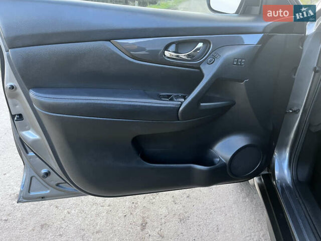 Сірий Ніссан Rogue, об'ємом двигуна 2.49 л та пробігом 91 тис. км за 17700 $, фото 15 на Automoto.ua