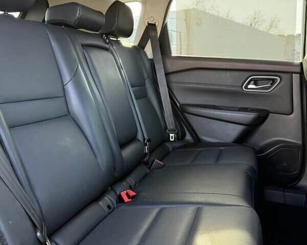 Серый Ниссан Rogue, объемом двигателя 2.5 л и пробегом 31 тыс. км за 22500 $, фото 8 на Automoto.ua