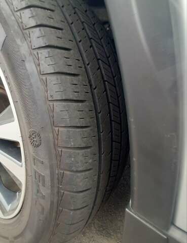 Сірий Ніссан Rogue, об'ємом двигуна 2.49 л та пробігом 94 тис. км за 18600 $, фото 18 на Automoto.ua