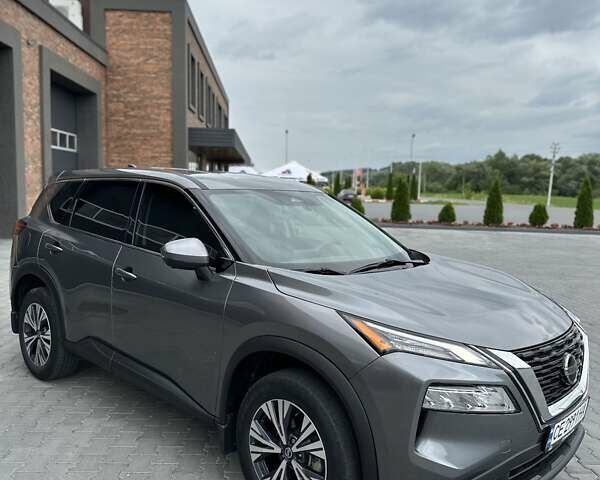 Серый Ниссан Rogue, объемом двигателя 2.49 л и пробегом 123 тыс. км за 21900 $, фото 2 на Automoto.ua