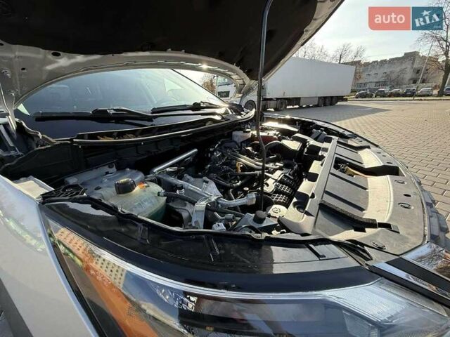 Серый Ниссан Rogue, объемом двигателя 2.5 л и пробегом 31 тыс. км за 22500 $, фото 27 на Automoto.ua