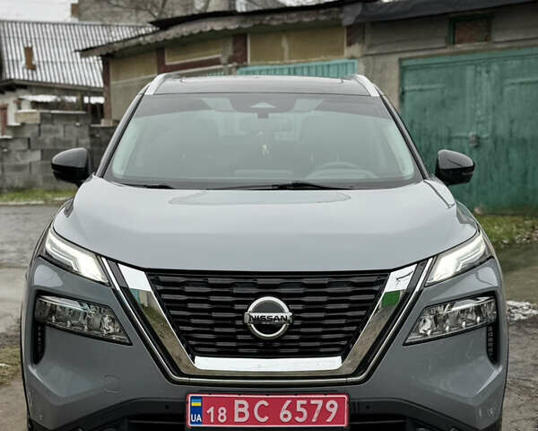 Серый Ниссан Rogue, объемом двигателя 2.49 л и пробегом 84 тыс. км за 27200 $, фото 4 на Automoto.ua