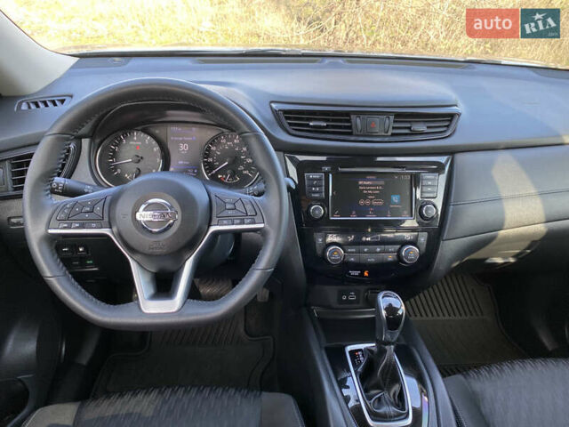 Серый Ниссан Rogue, объемом двигателя 2.5 л и пробегом 72 тыс. км за 15999 $, фото 30 на Automoto.ua