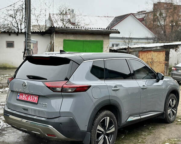 Серый Ниссан Rogue, объемом двигателя 2.49 л и пробегом 84 тыс. км за 27200 $, фото 6 на Automoto.ua