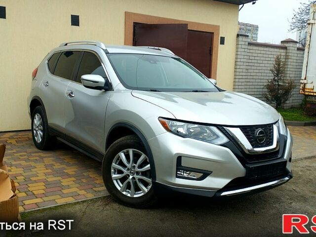 Сірий Ніссан Rogue, об'ємом двигуна 2.5 л та пробігом 75 тис. км за 15999 $, фото 1 на Automoto.ua