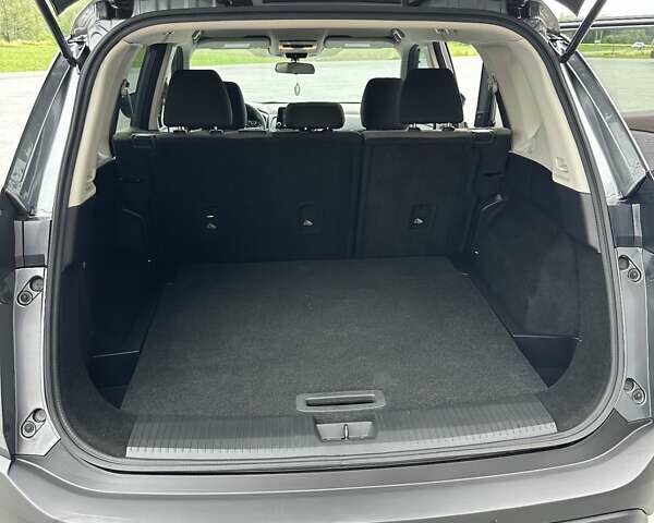 Серый Ниссан Rogue, объемом двигателя 2.49 л и пробегом 123 тыс. км за 21900 $, фото 14 на Automoto.ua