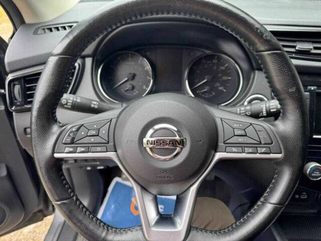 Серый Ниссан Rogue, объемом двигателя 2 л и пробегом 39 тыс. км за 4000 $, фото 5 на Automoto.ua